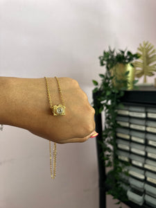 Camarita Necklace (Desliza y lee descripcion)