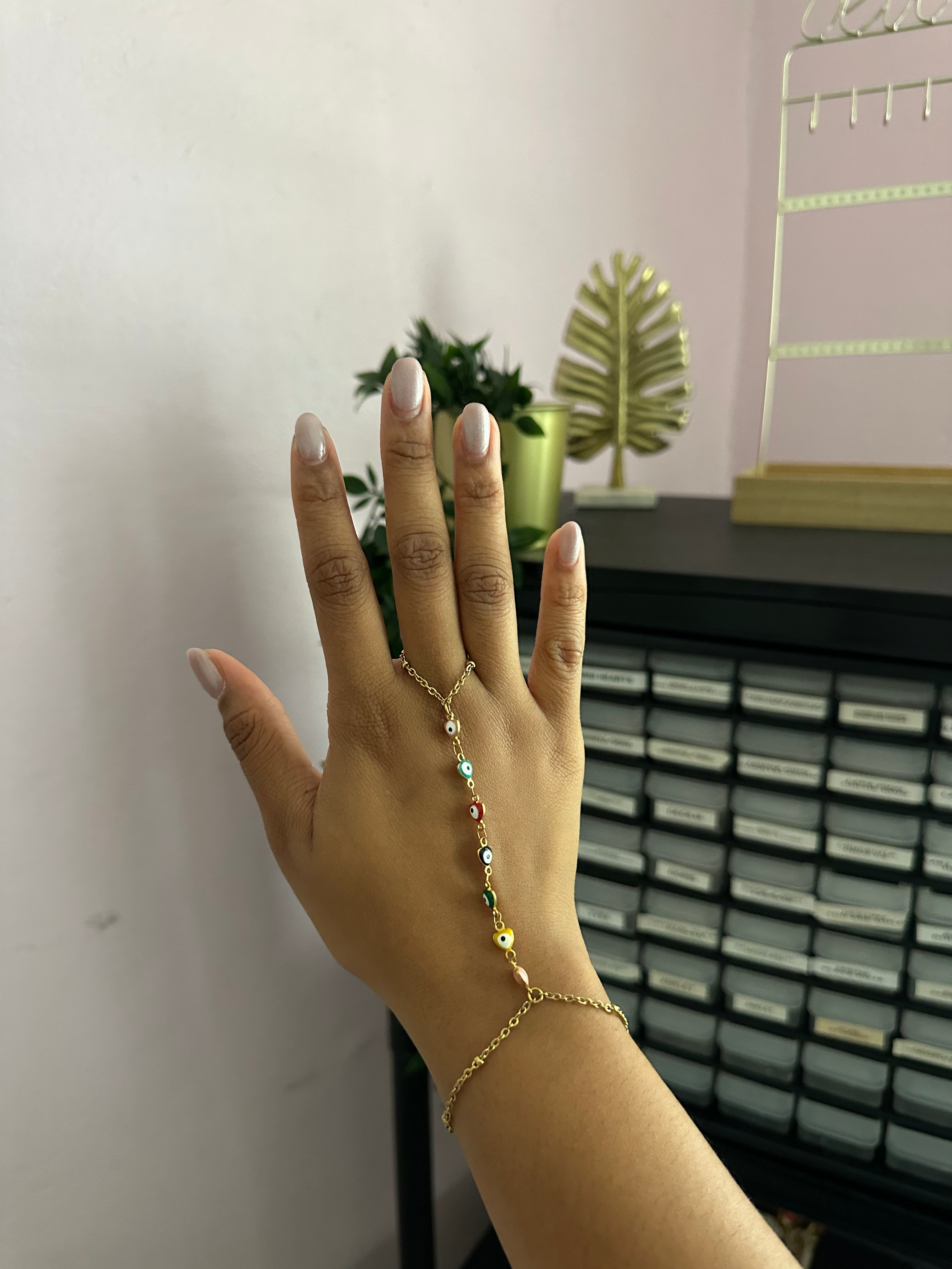 Nazira Hand Chain